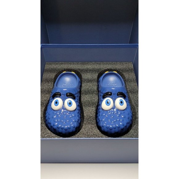 Kerwin Frost x McDonald's Fry Guy Clogs - Picture 7 of 13